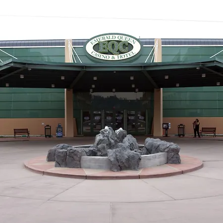 Emerald Queen Hotel & Casino-3