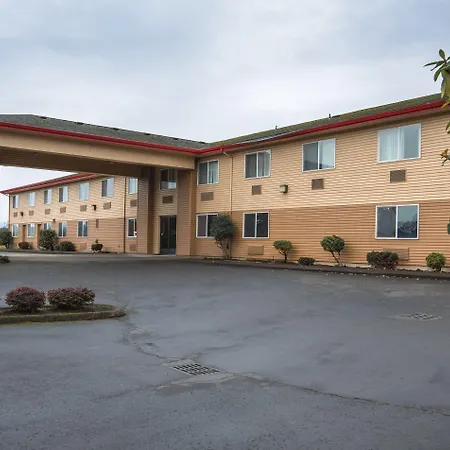 Bridgeway Inn & Suites-2