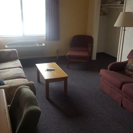 Rodeway Inn & Suites-2