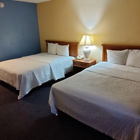 Days Inn By Wyndham Stockton-3