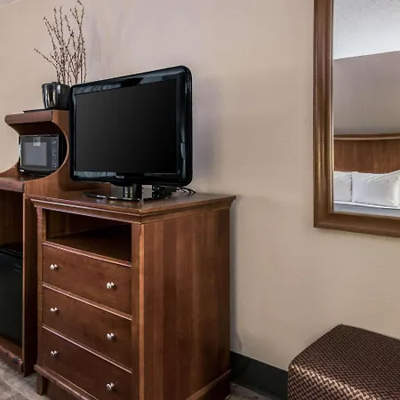 Econo Lodge Gainesville Downtown Area-2