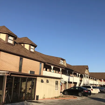 Rodeway Inn-3