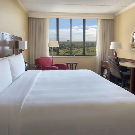 Long Island Marriott Hotel-2