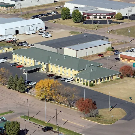 Quality Inn Mitchell I-90-3