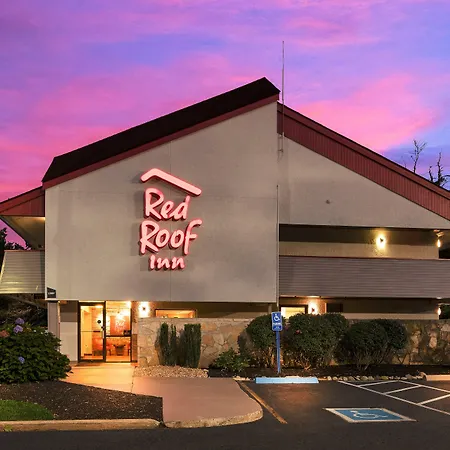 Red Roof Inn Salem-3