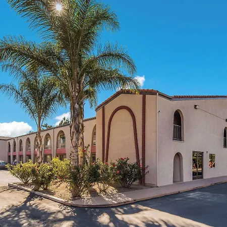 Quality Inn Near Fort Hunter Liggett-2