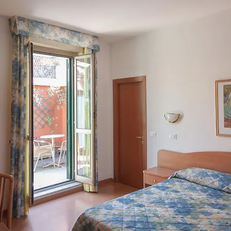 Hotel Tirreno-3