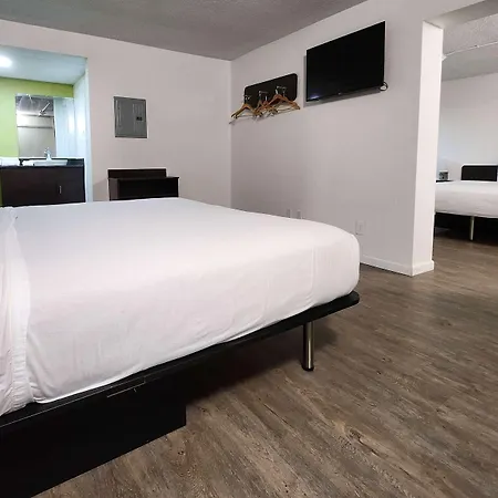 Motel 6-Columbus, Ga - Downtown-3