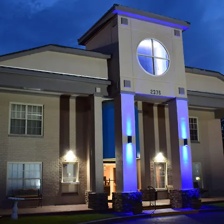 Econo Lodge At The University-3