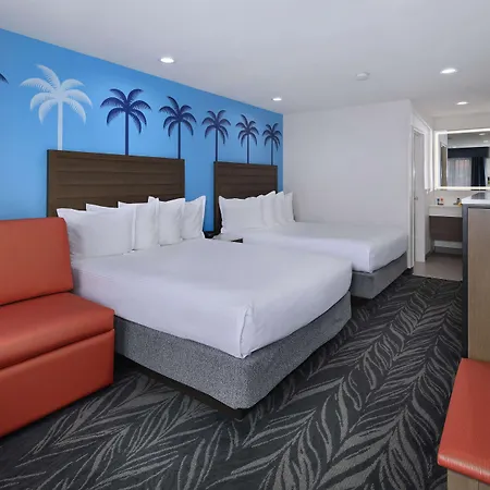 Tropicana Inn & Suites-3