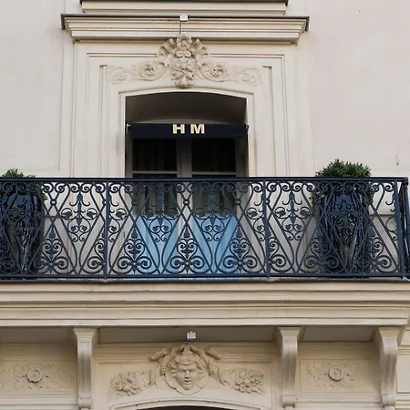 Hotel Montaigne-2