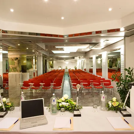 Hotel Savoy-3