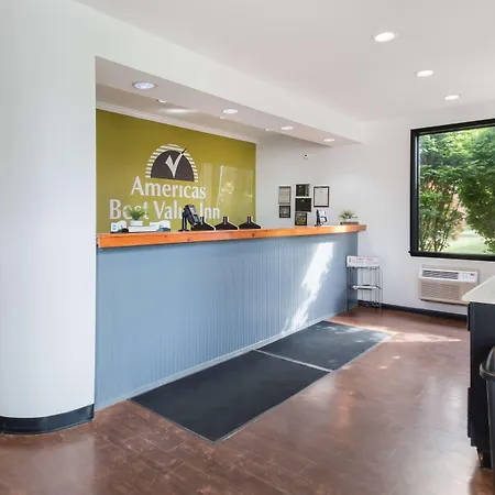 Americas Best Value Inn-Painted Post-2