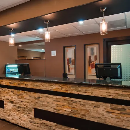 Best Western Yuma Mall Hotel & Suites-3