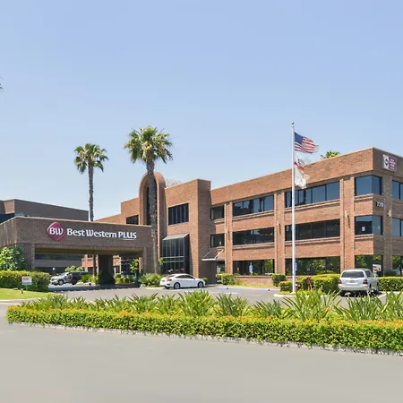 Best Western Plus Meridian Inn & Suites, Anaheim-Orange-2