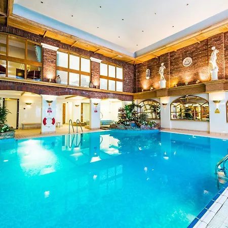 Parkway Hotel & Spa-2