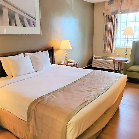 Days Inn By Wyndham Towson-2
