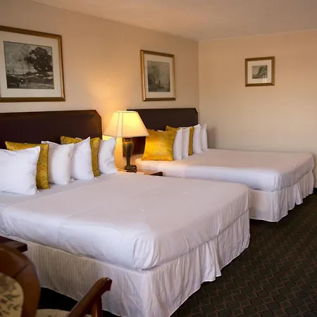 Travelodge By Wyndham Ogallala-2