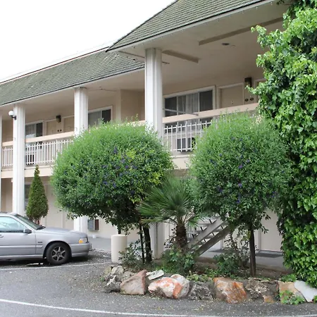 Caravelle Inn Extended Stay-2