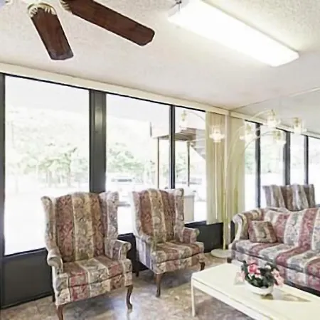Americas Best Value Inn - Decatur-2