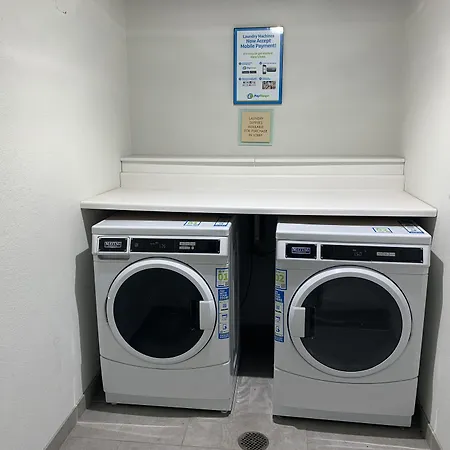 Best Western Plus Executive Suites-3