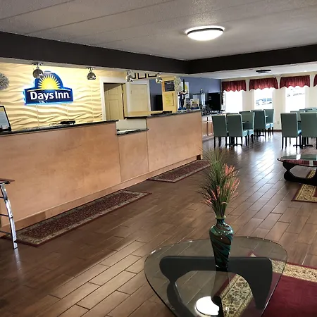 Days Inn By Wyndham Sharonville-2