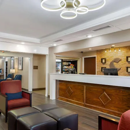 Comfort Inn & Suites - Near Robins Air Force Base Main Gate-2