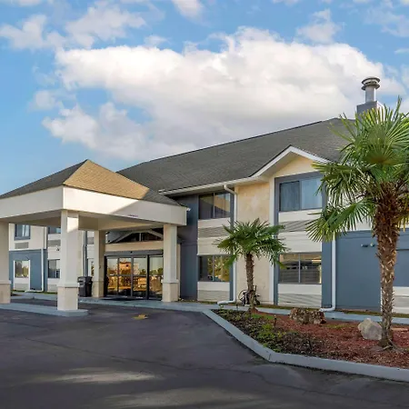 Comfort Inn & Suites - Near Robins Air Force Base Main Gate-3