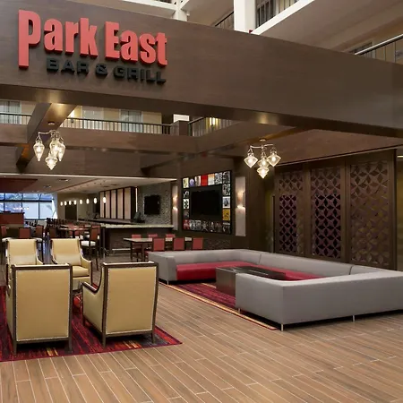Embassy Suites Cleveland - Beachwood-3