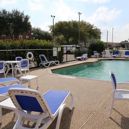 Baymont By Wyndham Plano-3