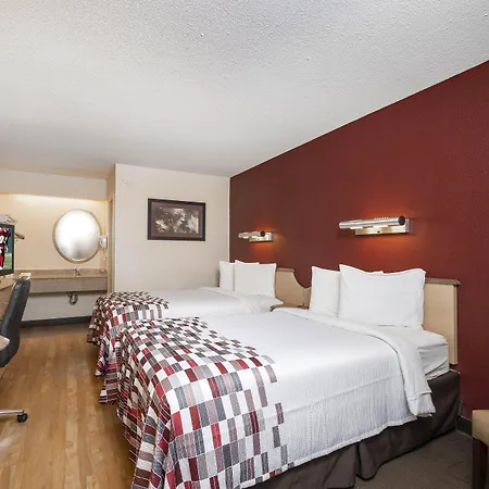 Red Roof Inn Tampa Fairgrounds - Casino-3
