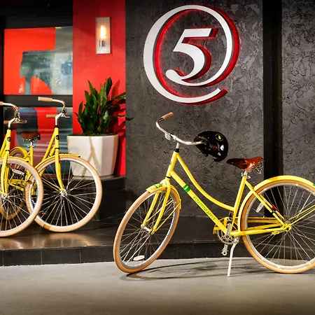 Staypineapple, Hotel Five, Downtown Seattle-3