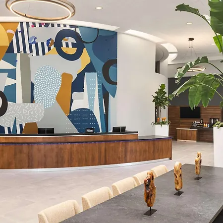 Doubletree By Hilton Fort Myers At Bell Tower Shops-3