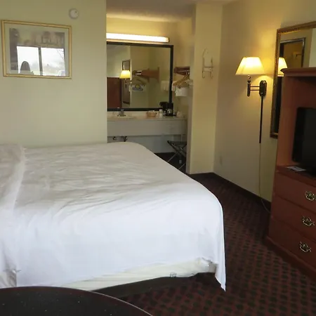 Days Inn By Wyndham Plainfield-3