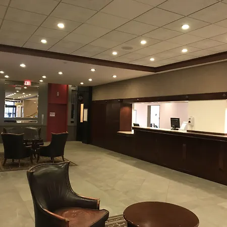 Ramada Plaza By Wyndham Calgary Downtown-3