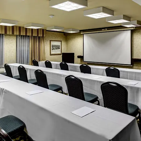 Wingate By Wyndham Baltimore BWI Airport-3