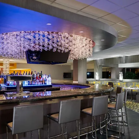 Hilton San Francisco Airport Bayfront - No Resort Fee-2