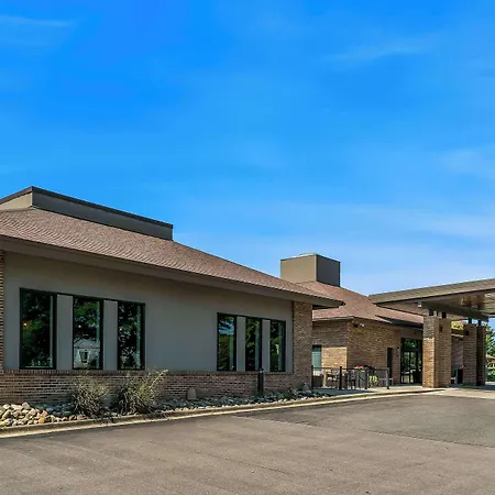 Best Western Okemos/East Lansing Hotel & Suites-2