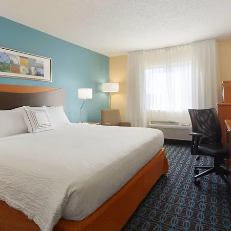 Fairfield Inn & Suites Longview-2