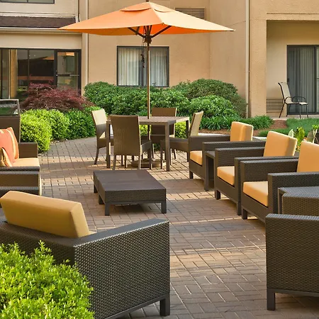 Courtyard By Marriott Raleigh Cary-3