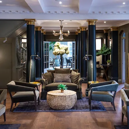 Bush Hotel Farnham-3
