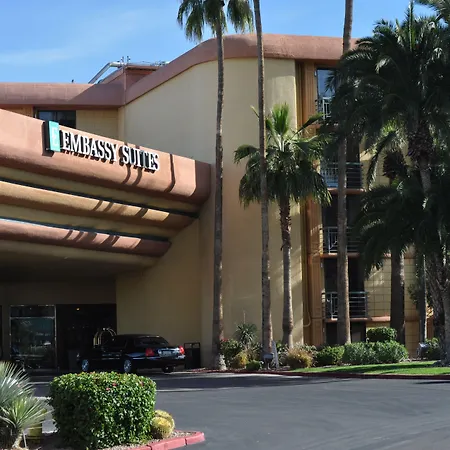 Embassy Suites By Hilton Phoenix Biltmore-3