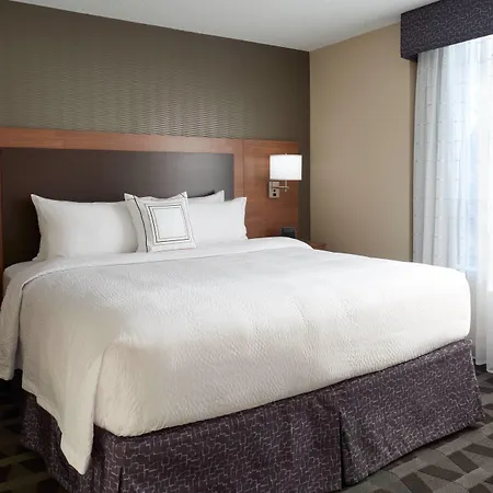 Towneplace Suites By Marriott Windsor-3