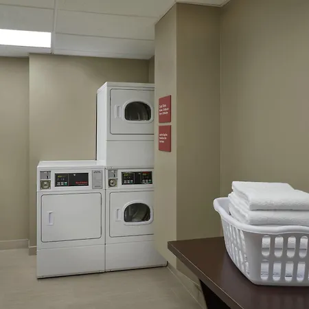 Towneplace Suites By Marriott Windsor-2
