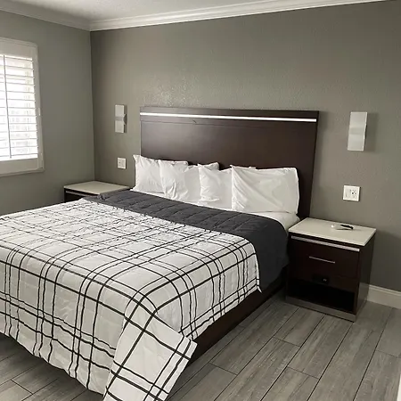 Cabana Inn & Suites-3
