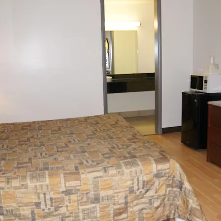 Executive Inn-3