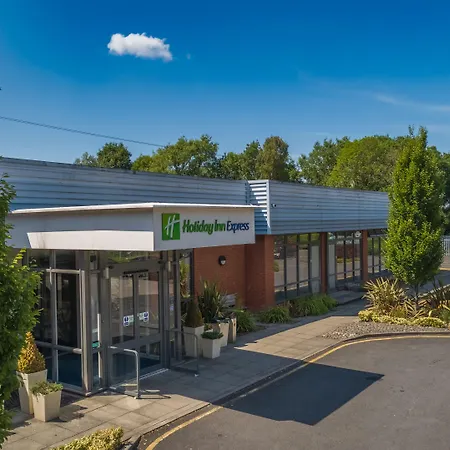 Holiday Inn Express Preston South By Ihg-2