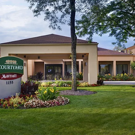 Courtyard By Marriott Chicago Naperville-3