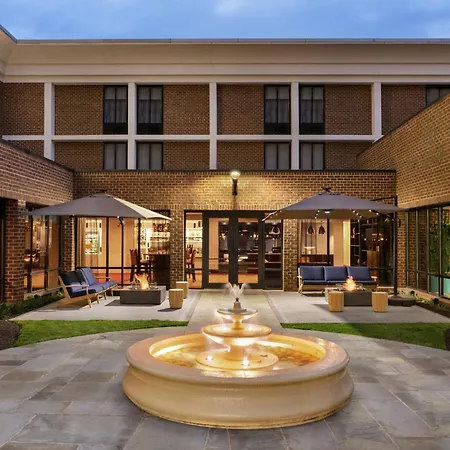 Doubletree By Hilton Mclean Tysons-2