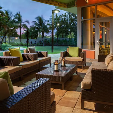 Courtyard By Marriott Miami Airport-2